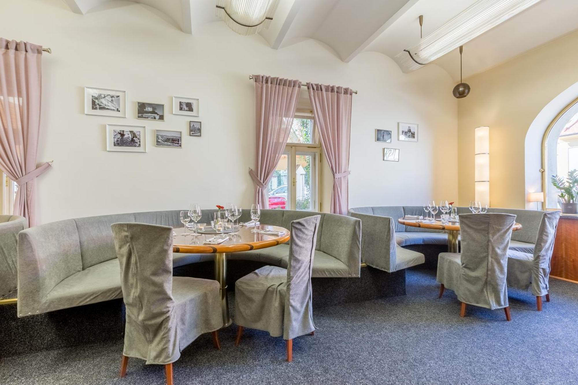 Hotel U Rytire Мельник Экстерьер фото