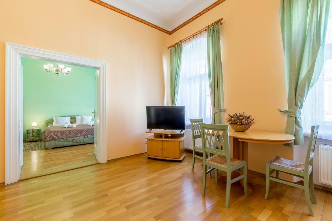 Hotel U Rytire Мельник Экстерьер фото