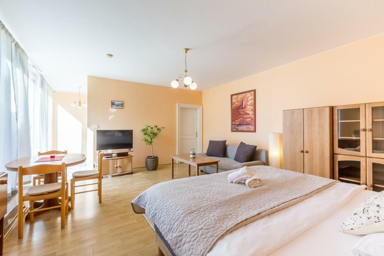 Hotel U Rytire Мельник Экстерьер фото